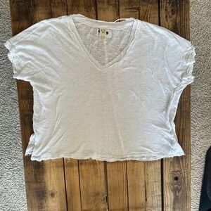 We The Free Free People White V-Neck Boxy Crop Tee Raw Hem Grommet Detail XS